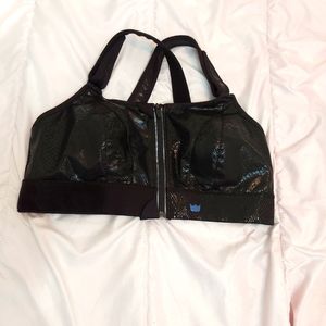 Shefit Adjustable Sportsbra Size 2Luxe